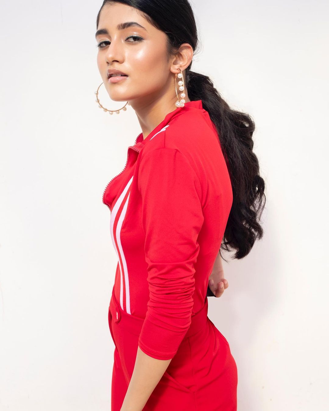 Ashlesha Thakur - Free pics, galleries & more at Babepedia