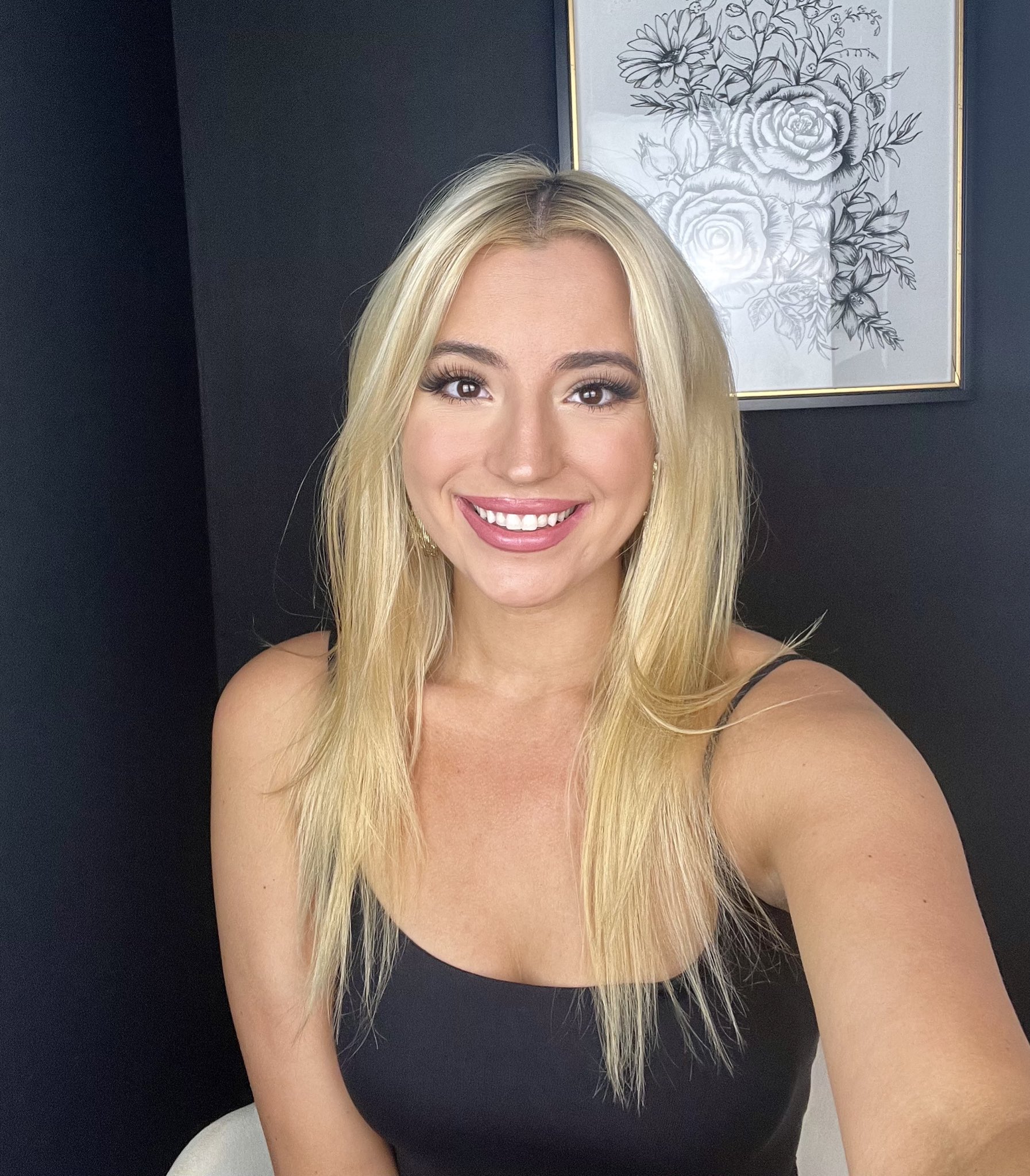 Ashley St. Clair - Free pics, galleries & more at Babepedia