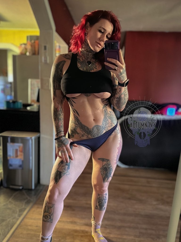 Autumn Ivy - Free sexy pics, galleries & more at Babepedia