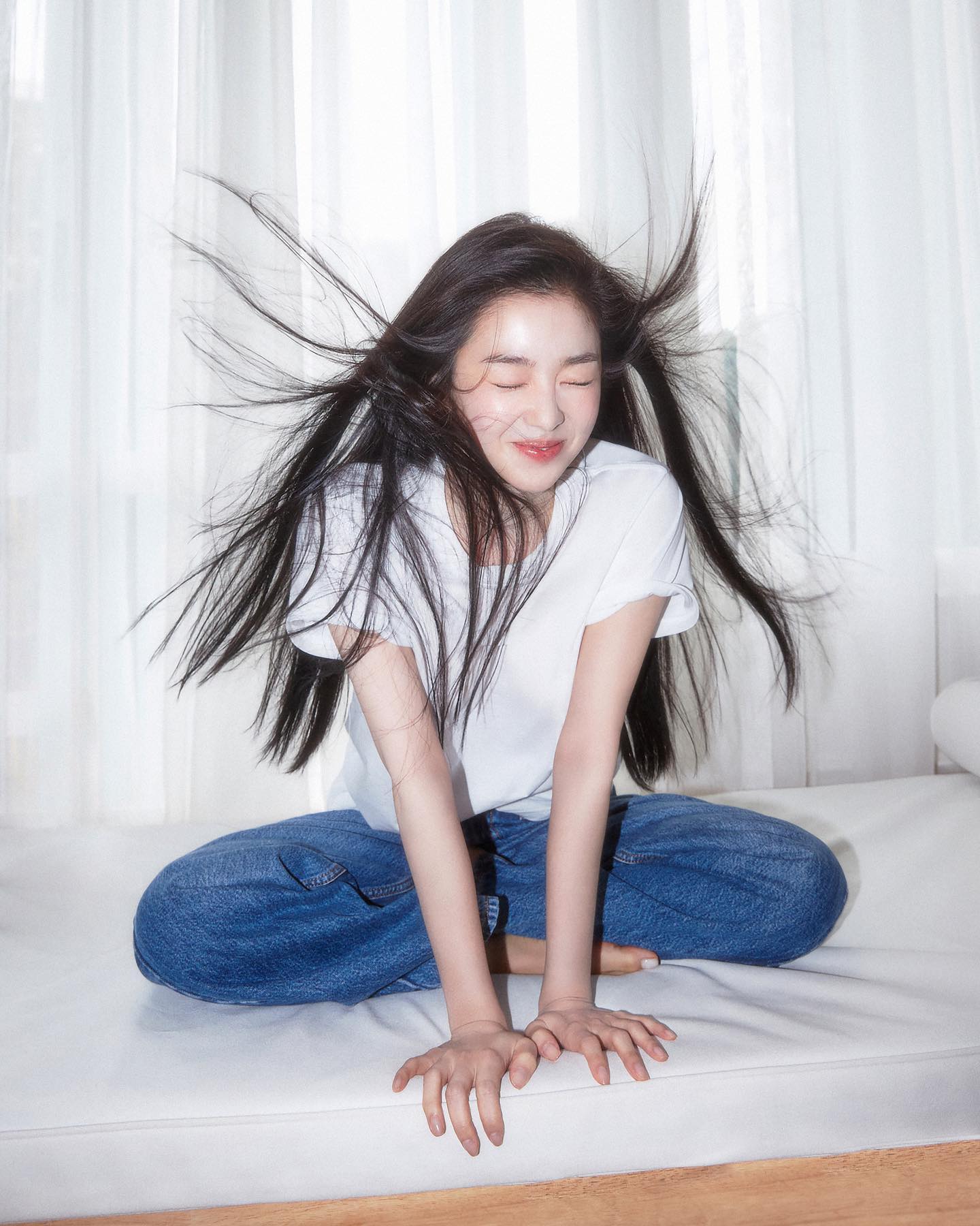 Bae Joo-hyun - Free pics, galleries & more at Babepedia