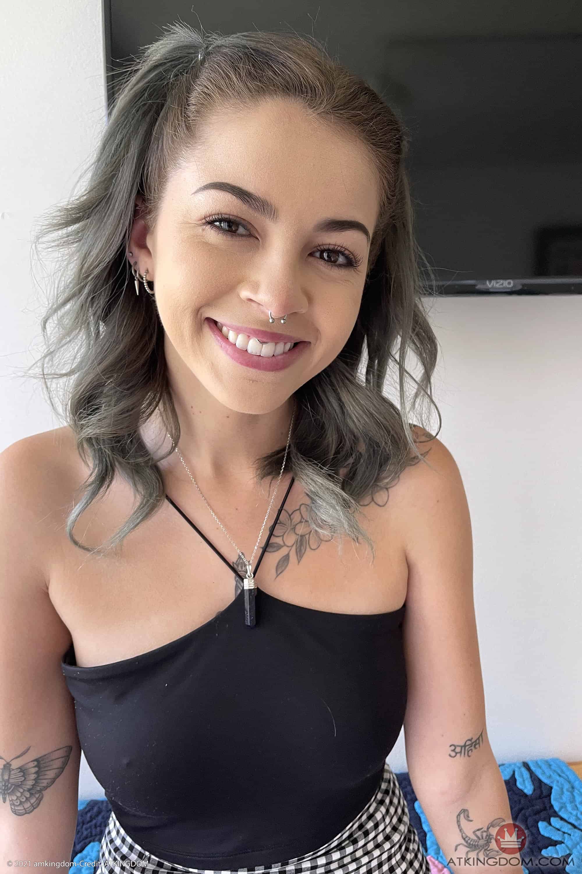 Bella luna pornstar