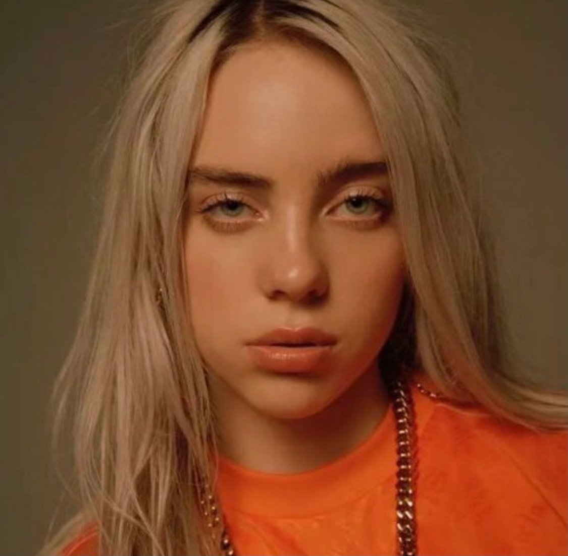 Billie Eilish - Free pics, galleries & more at Babepedia