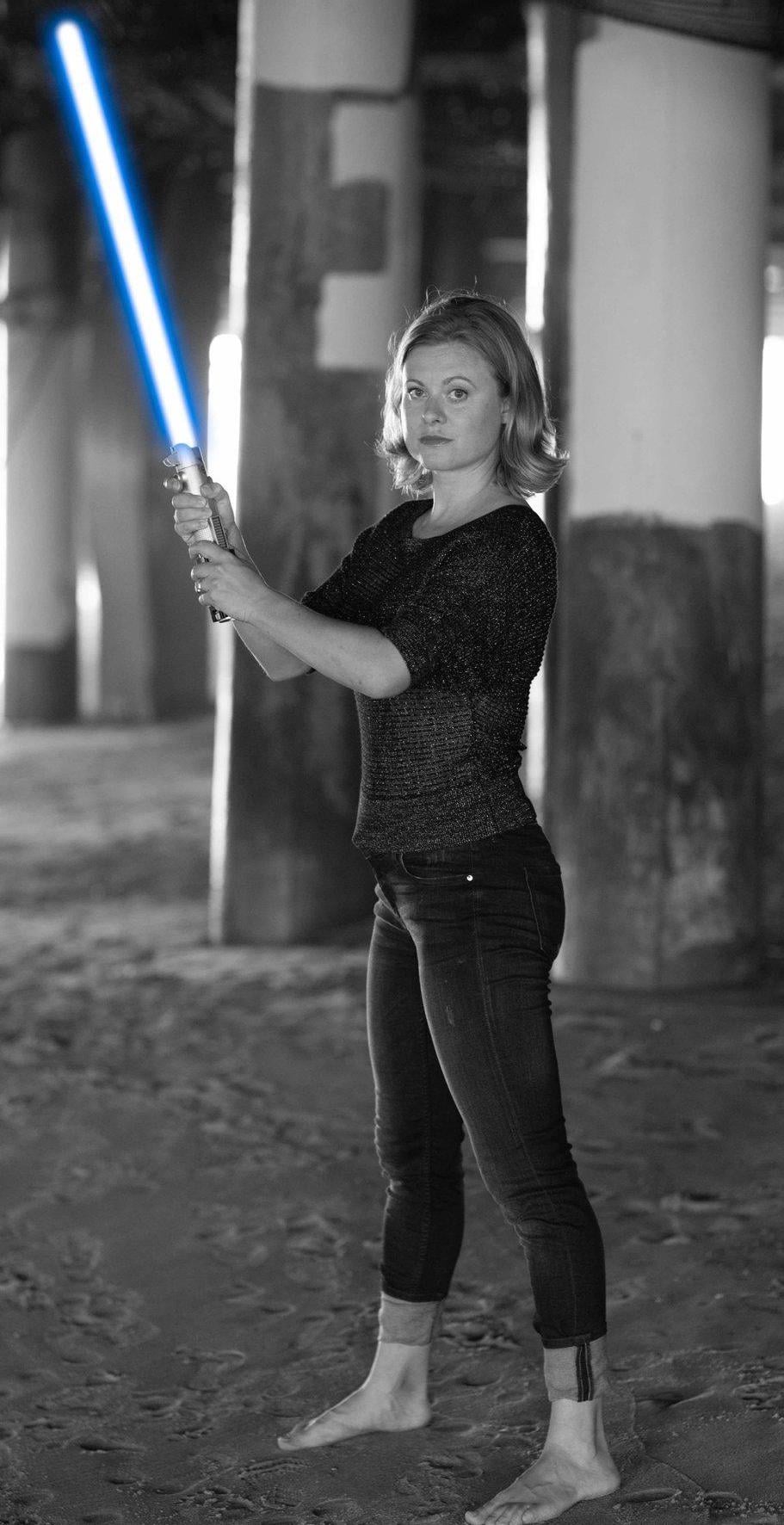 Bonnie Piesse - Free pics, galleries & more at Babepedia