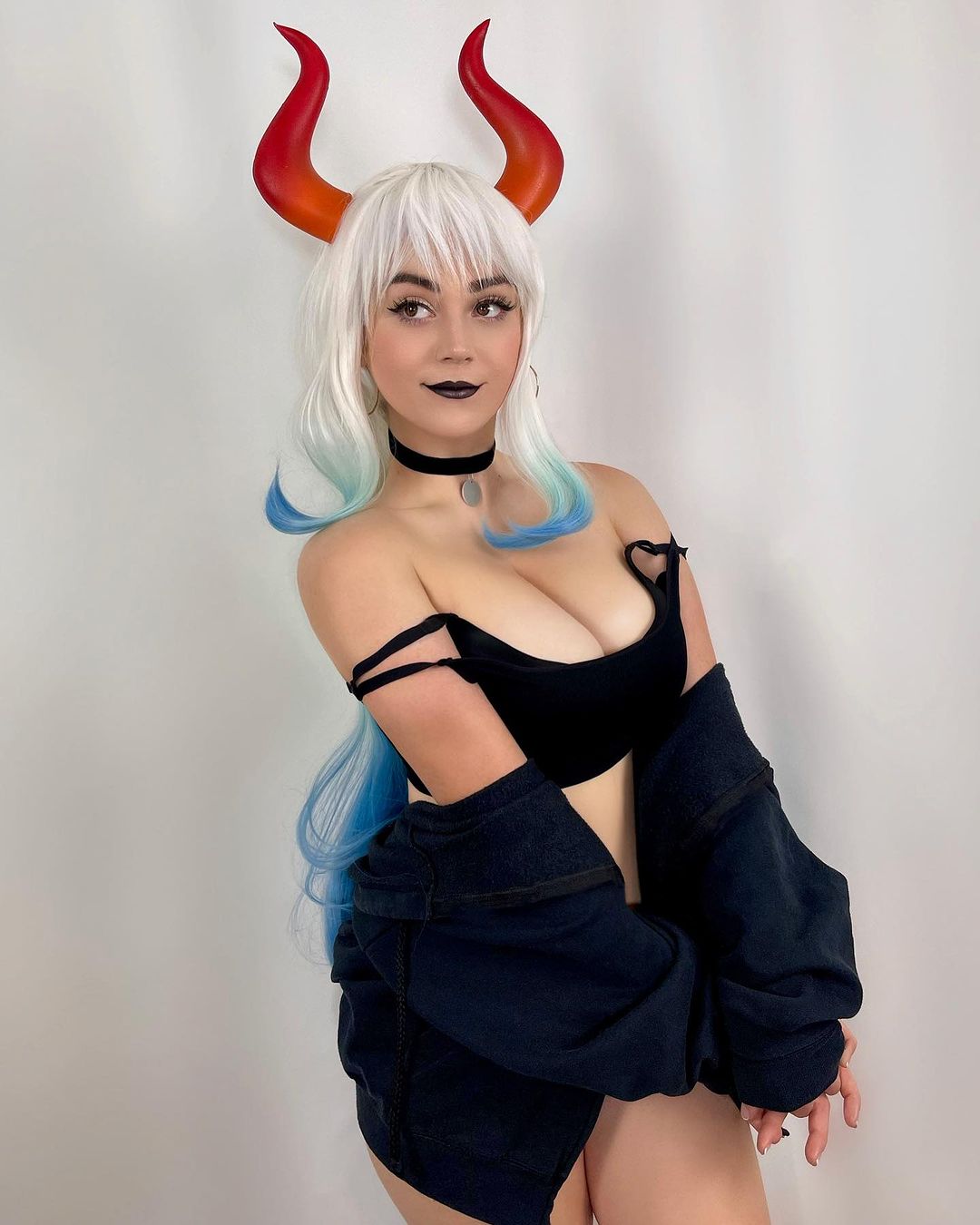 Buttercupcosplays - Free nude pics, galleries & more at Babepedia