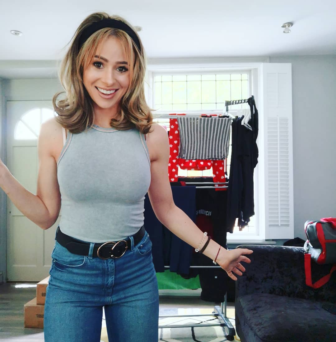 Camilla Thurlow - Free pics, galleries & more at Babepedia