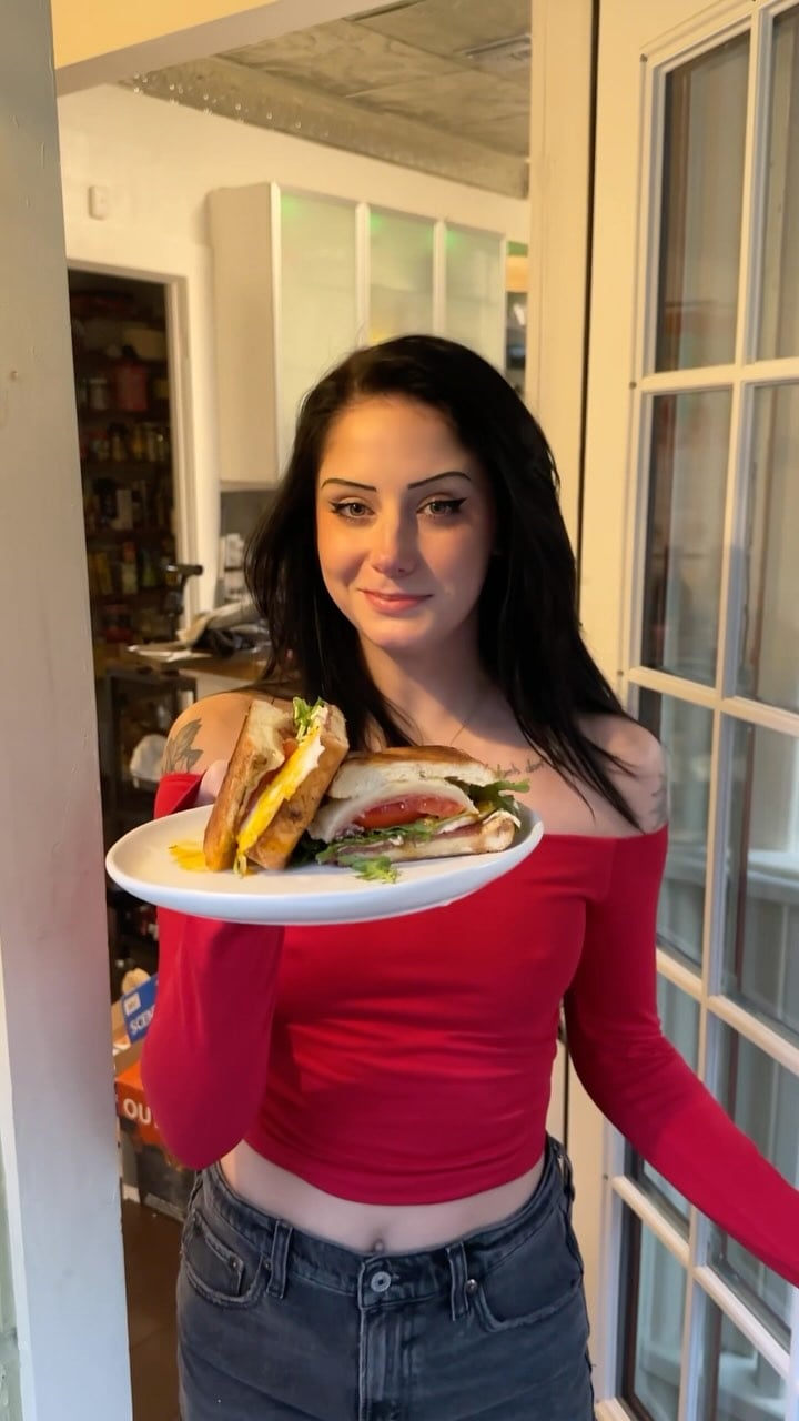 Catarinas Secret - Free nude pics, galleries & more at Babepedia