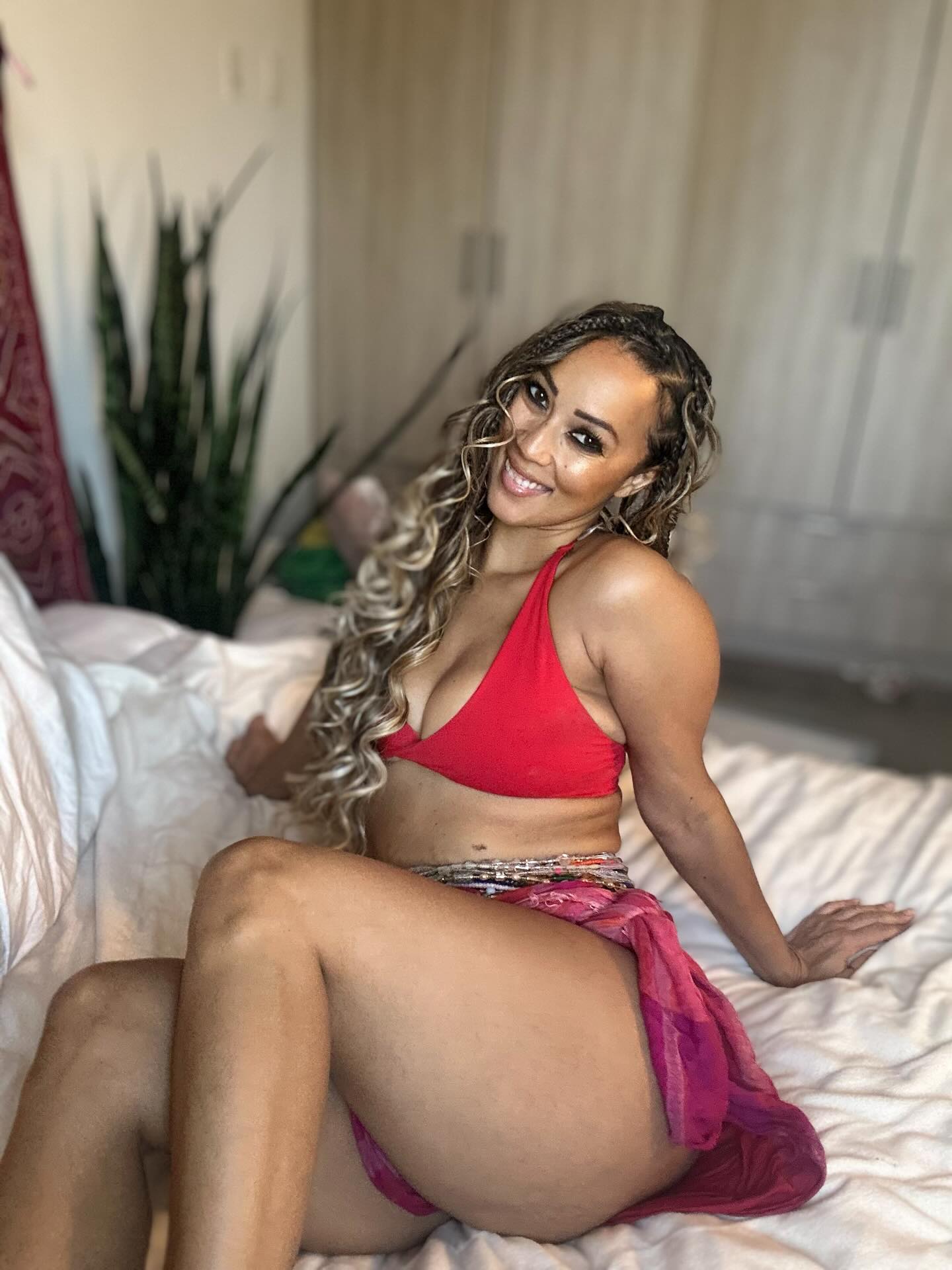 Charlene Willard's natural charm exposed