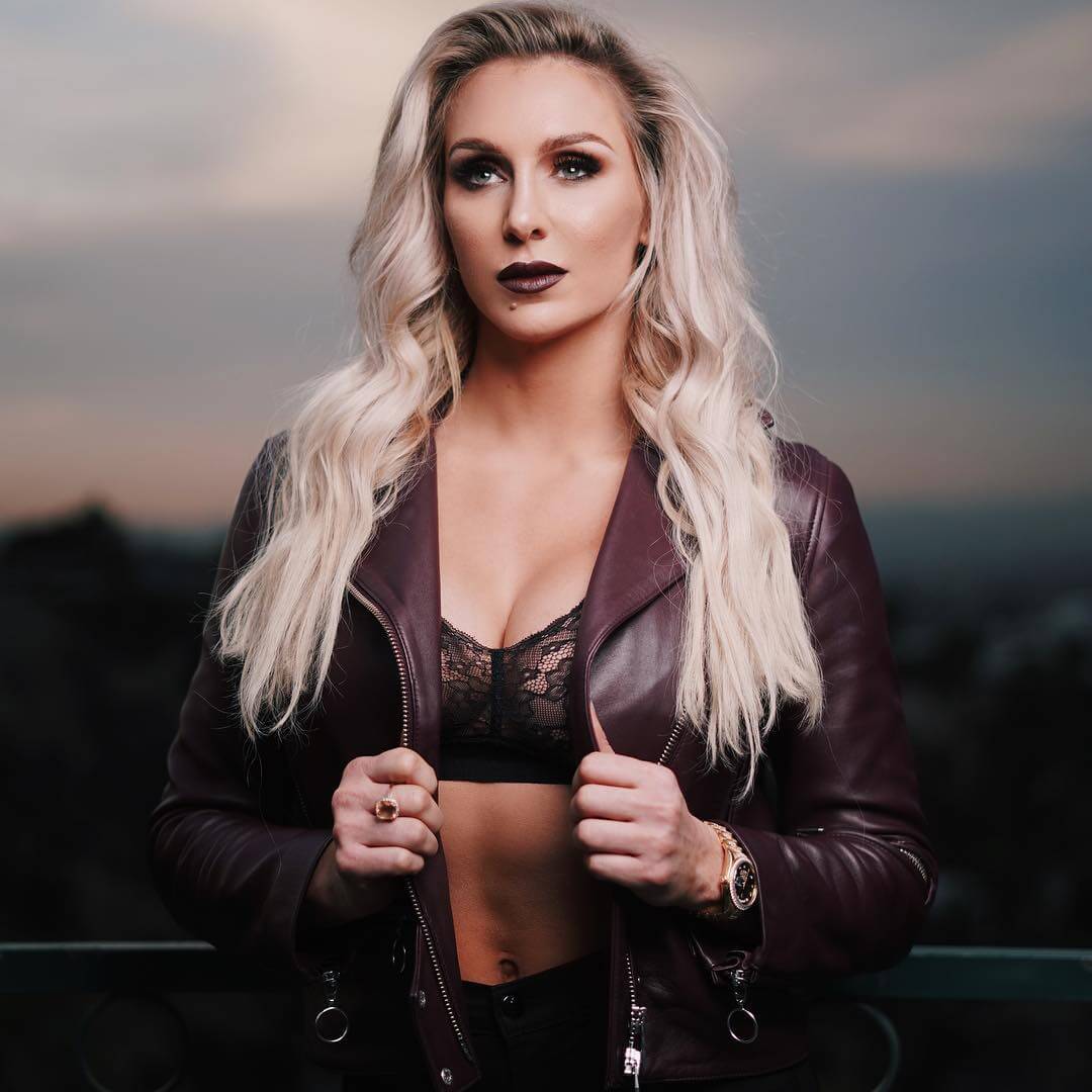 Charlotte Flair - Free pics, galleries & more at Babepedia