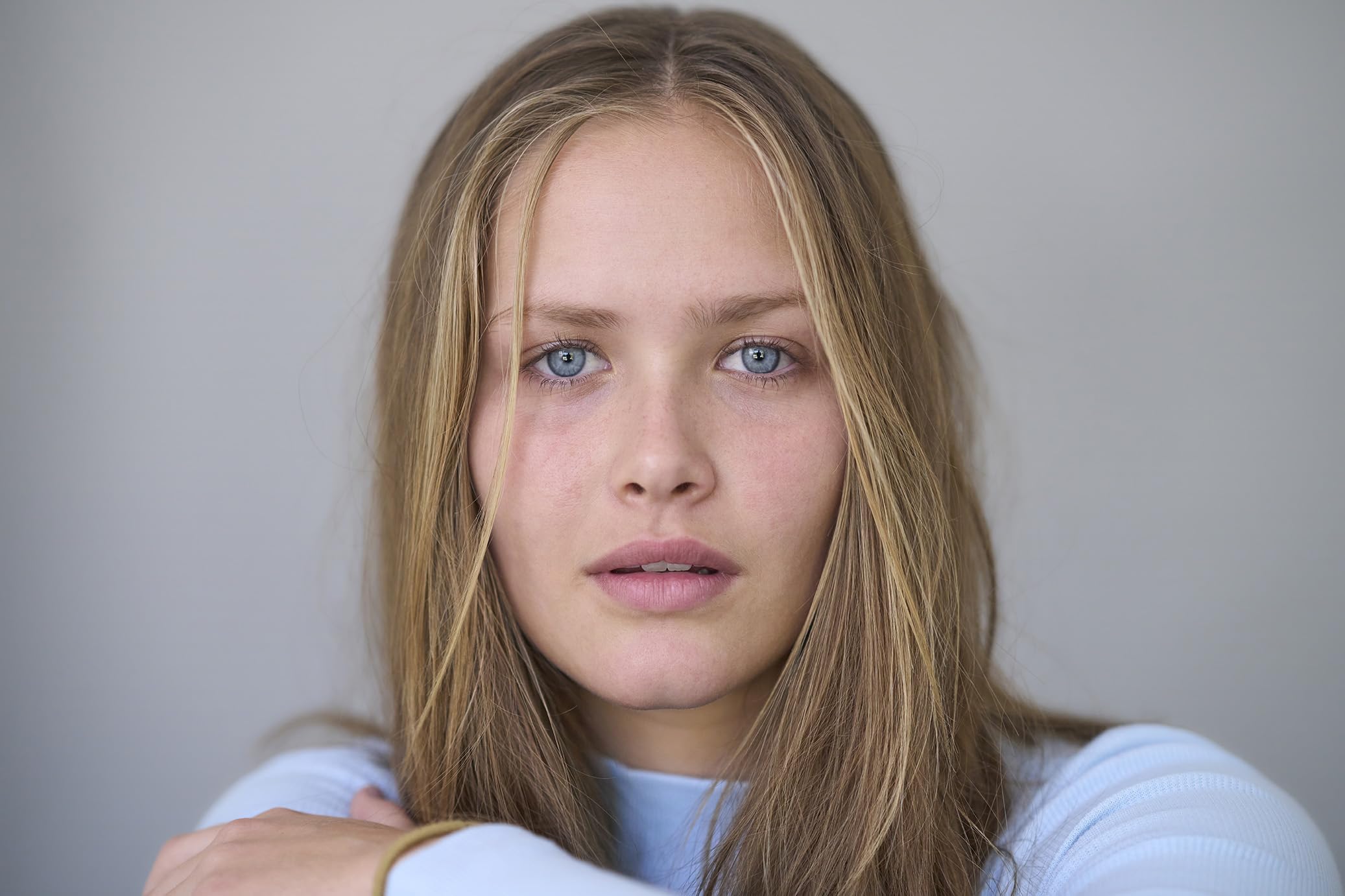 Charlotte Maggi - Free pics, galleries & more at Babepedia