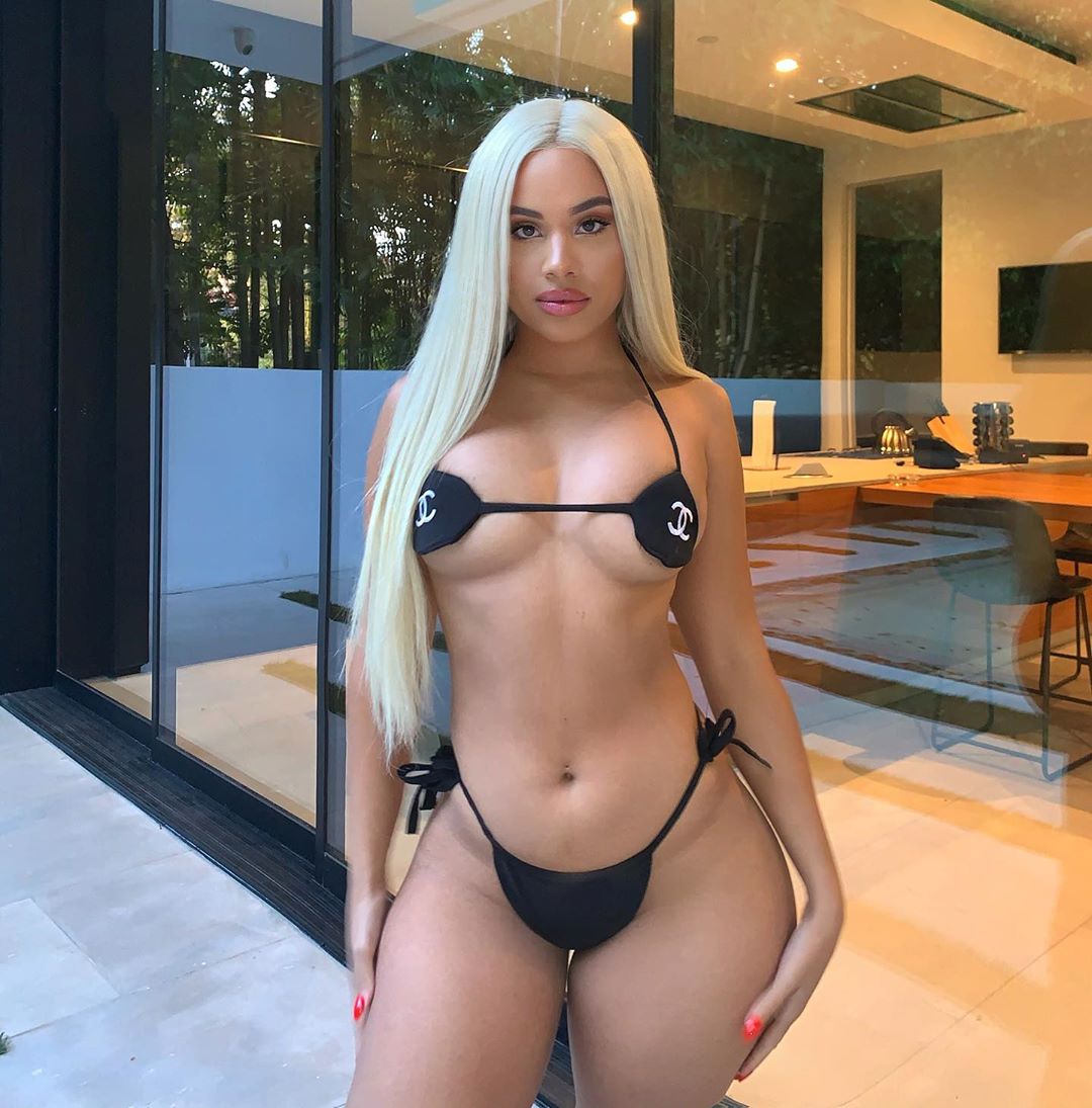 Chey Anderson - Free sexy pics, galleries & more at Babepedia