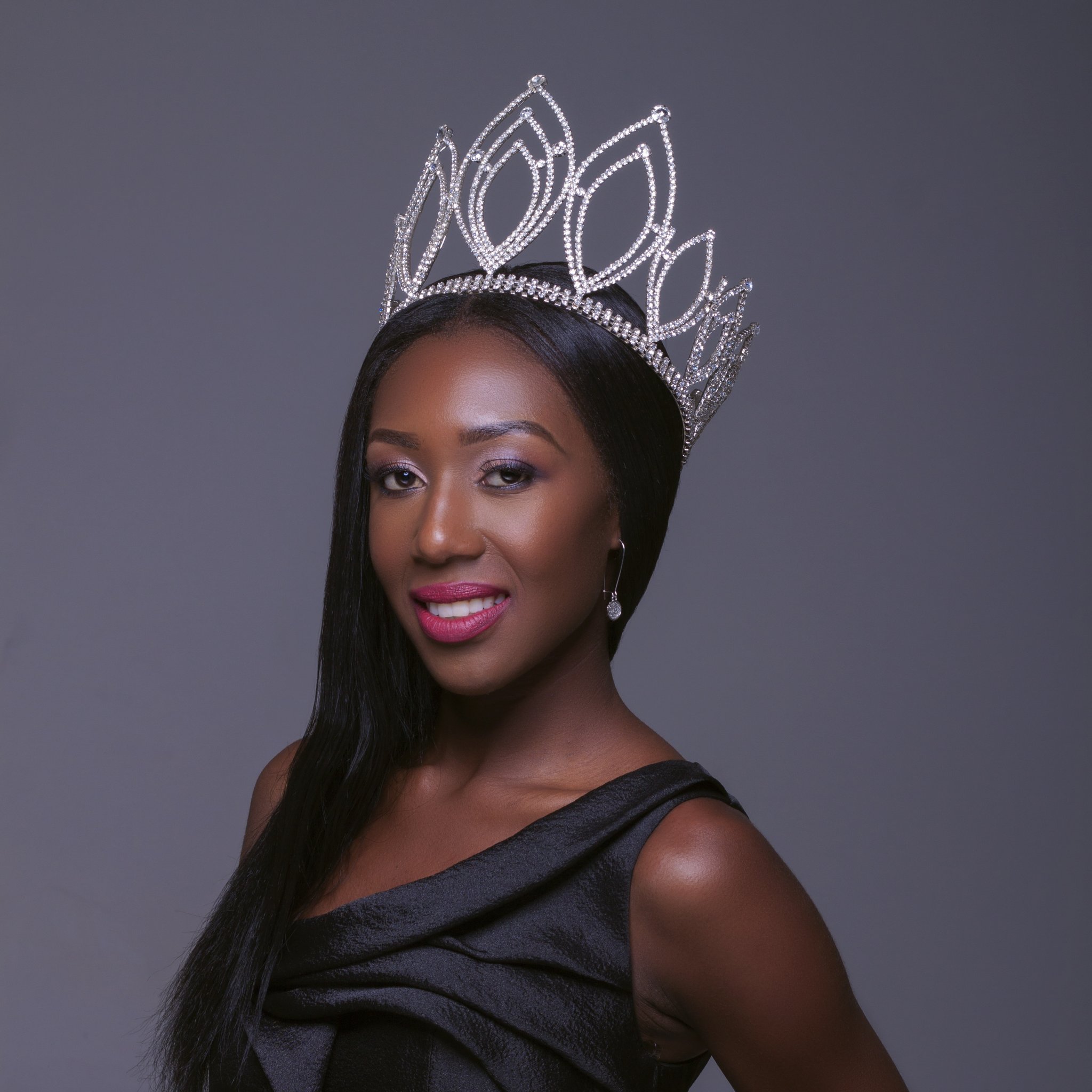 Chiedza Mhosva - Uczestniczka konkursów piękności