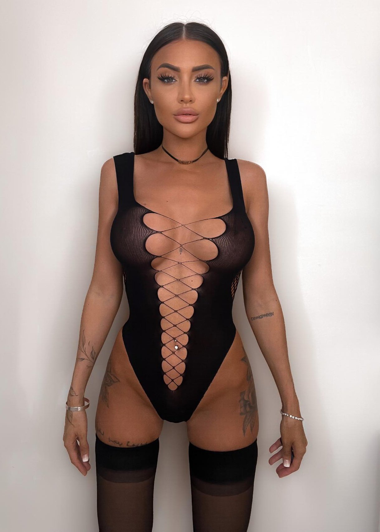 Chloe-May McBride - Free sexy pics, galleries & more at Babepedia