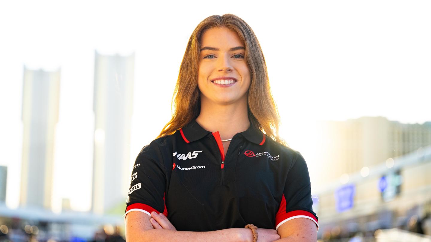 Courtney Crone - Sportsmenka: kierowca samochodu wyścigowego