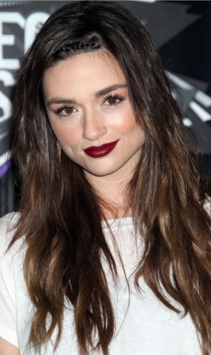 Crystal Reed - Free pics, galleries & more at Babepedia