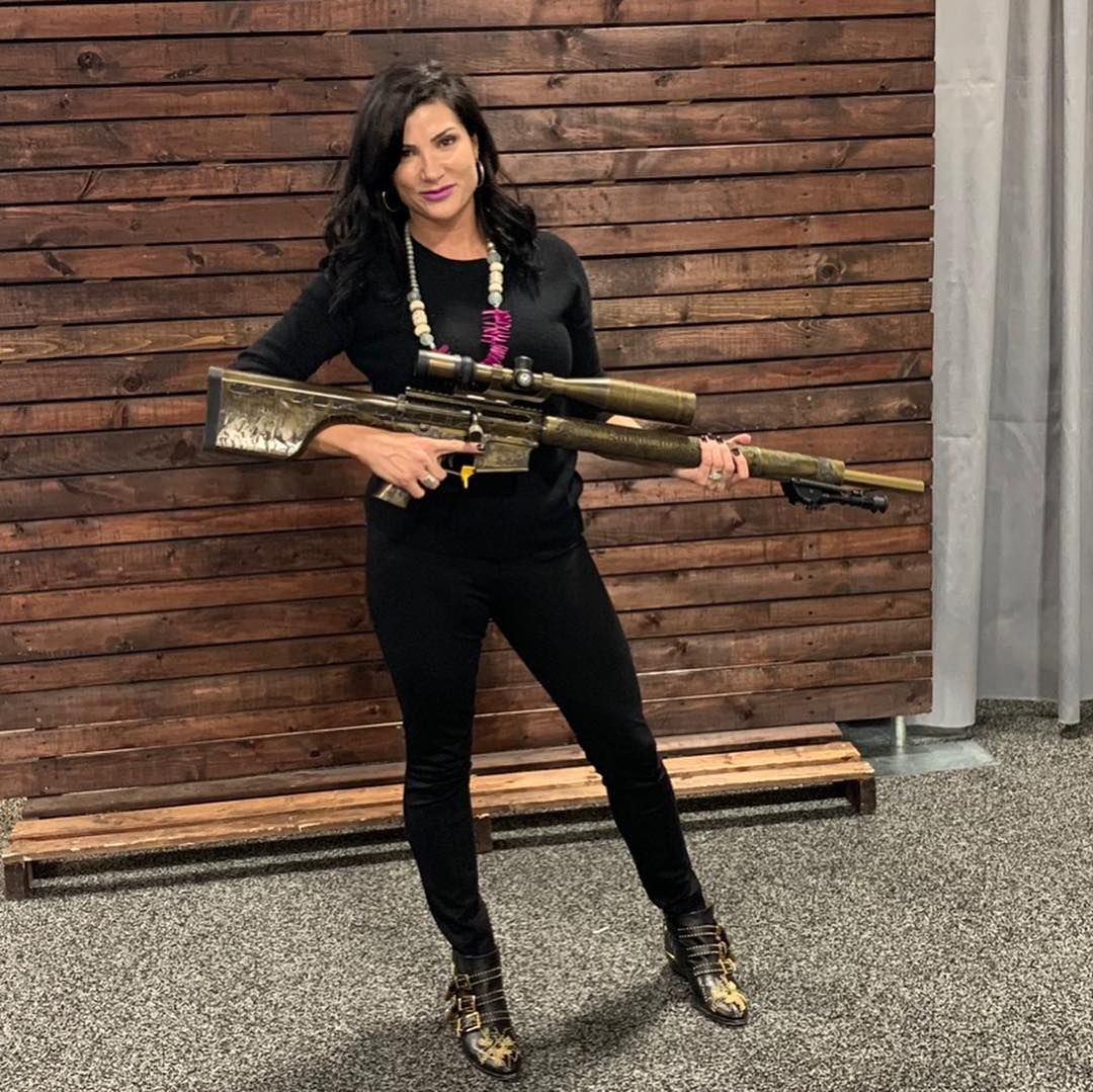 Dana Loesch - Free pics, galleries & more at Babepedia