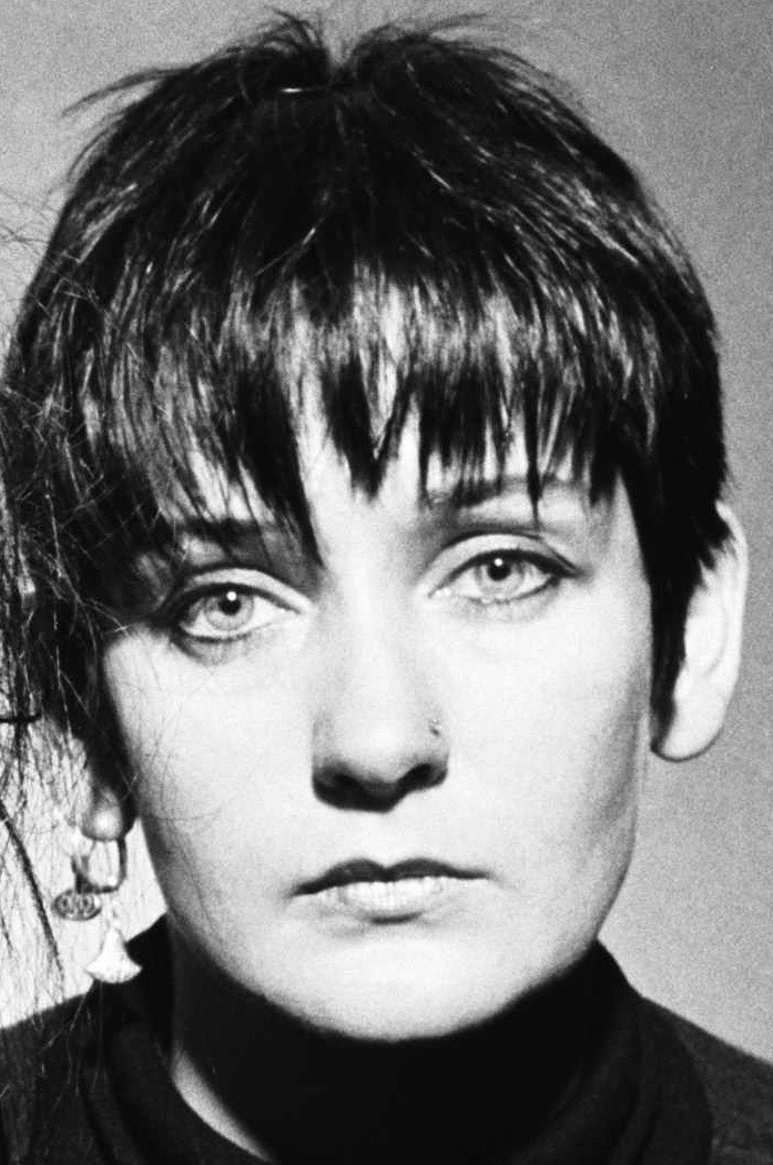 Debbie Googe - Muzyk