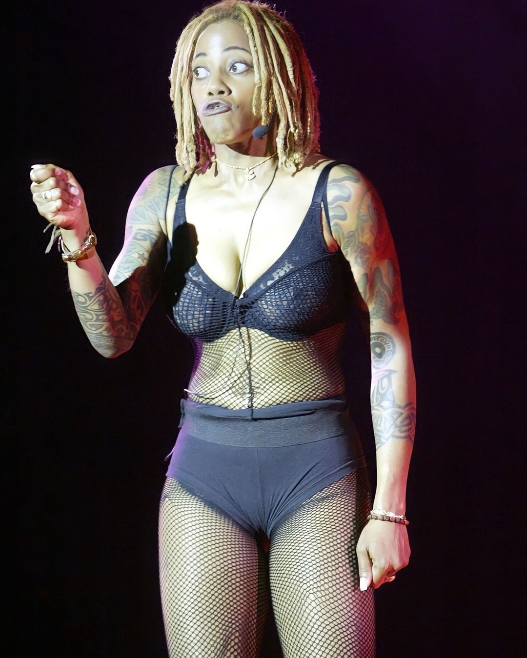 Debra wilson breasts