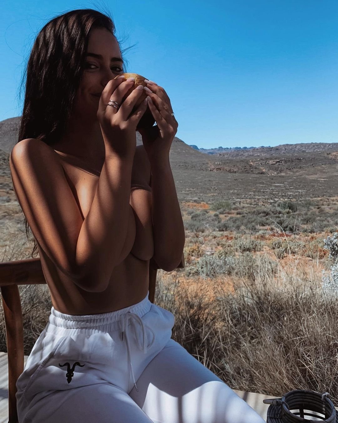 Dehandre Van Tonder - Free pics, galleries & more at Babepedia