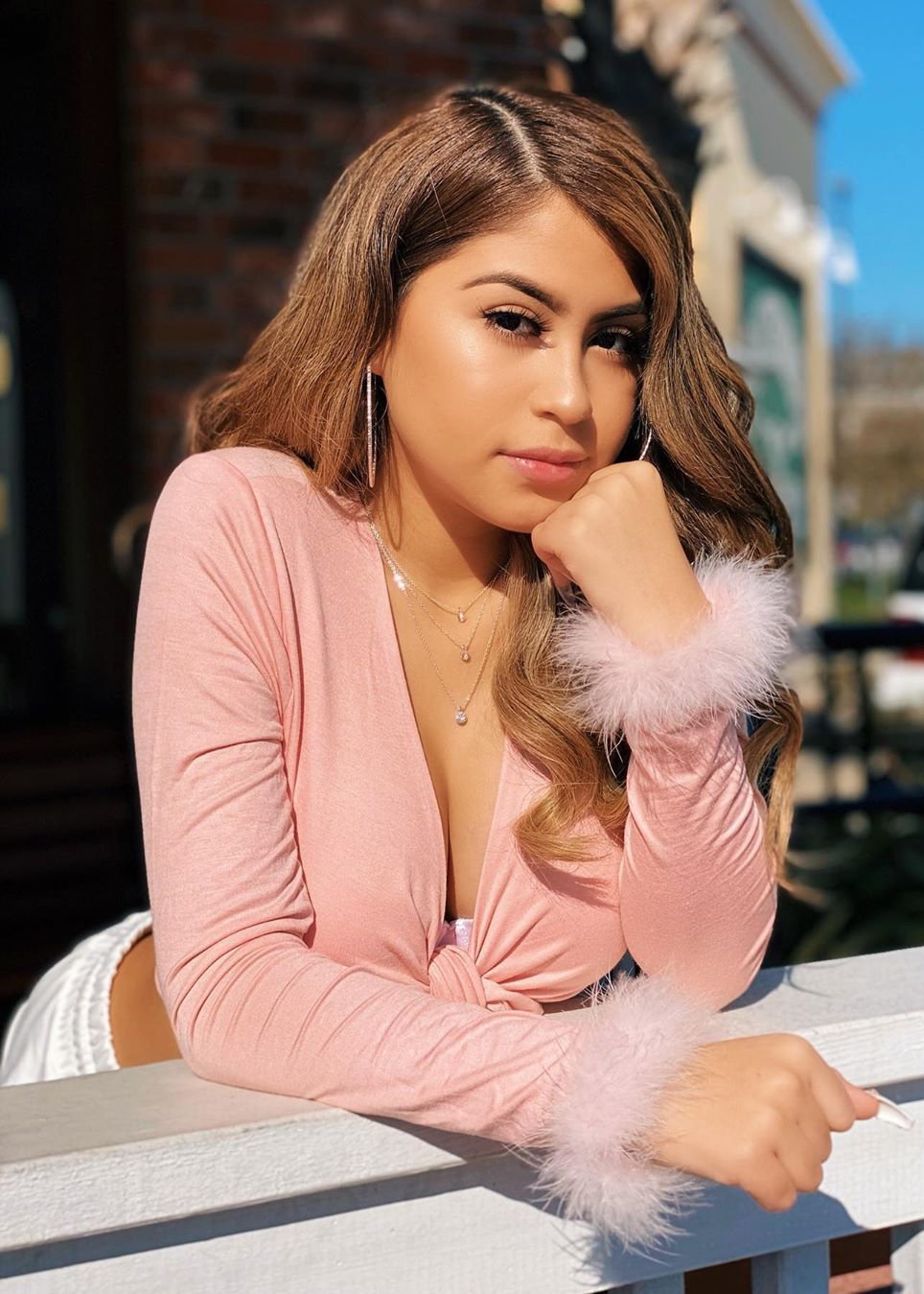 Desiree Montoya - Free pics, galleries & more at Babepedia