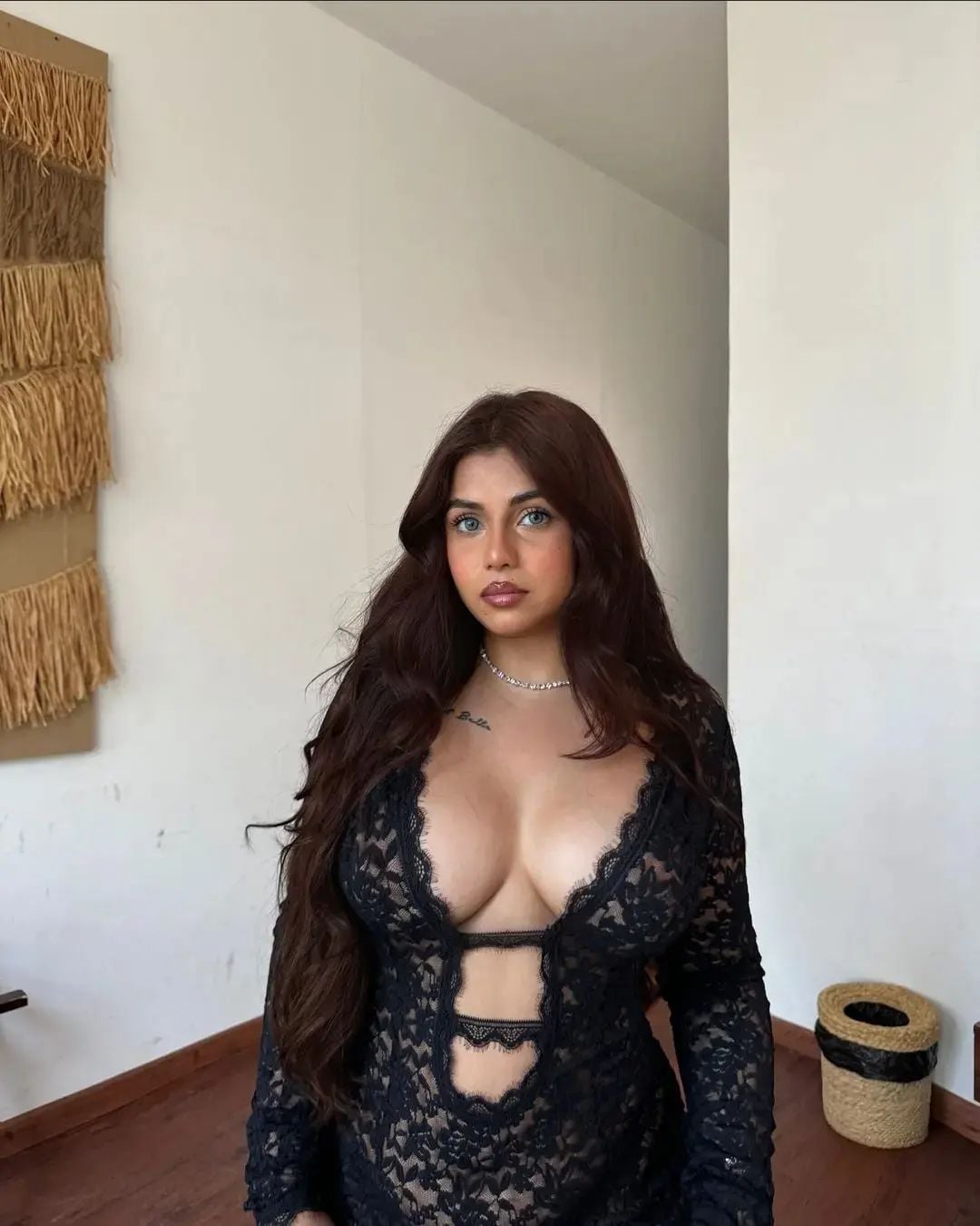 Devika Bharadwaj - Free sexy pics, galleries & more at Babepedia