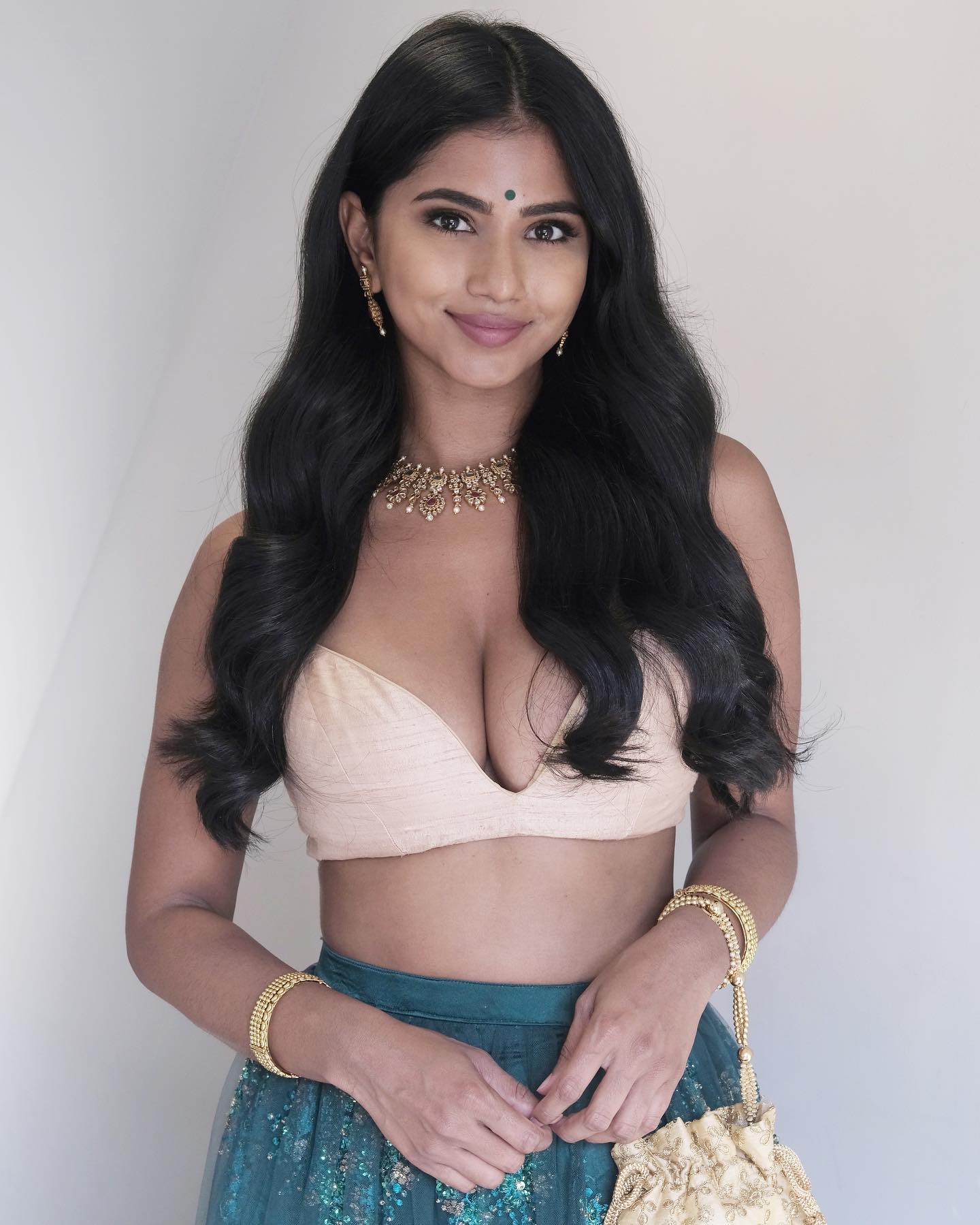 Deya Kannesha - Free pics, galleries & more at Babepedia