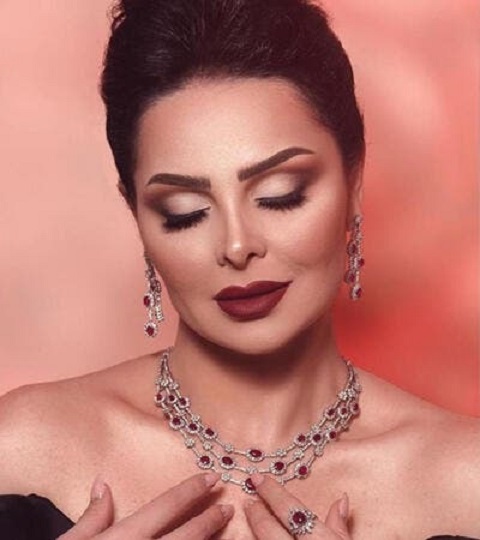 Diana Karazon - Aktorka, Muzyk, Gospodarz telewizyjny