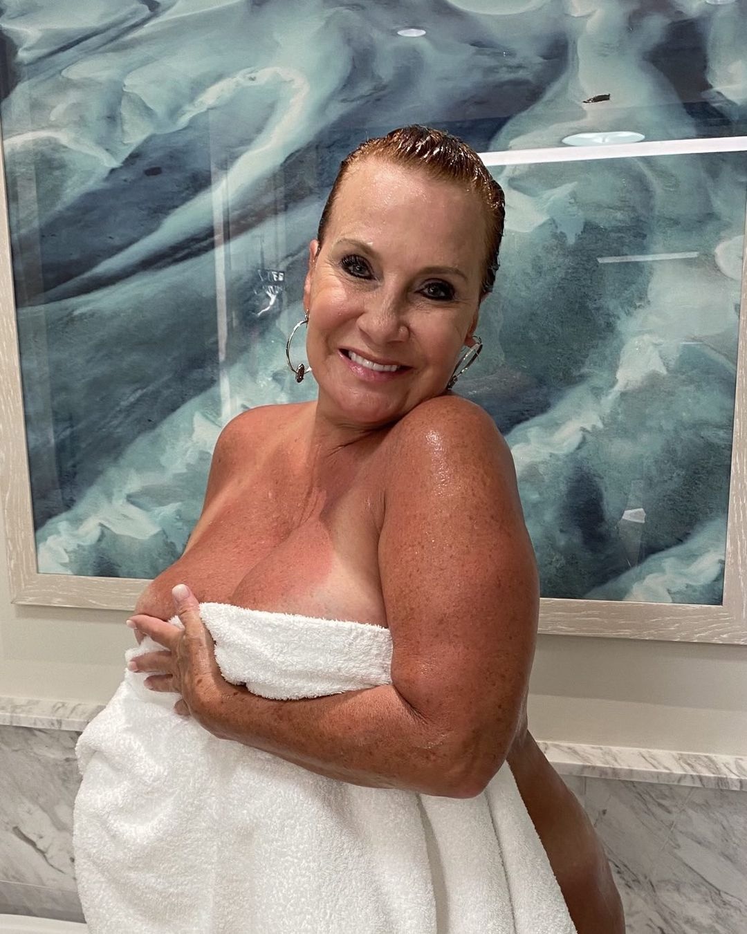 Dixie Dauphin - Free pics, galleries & more at Babepedia