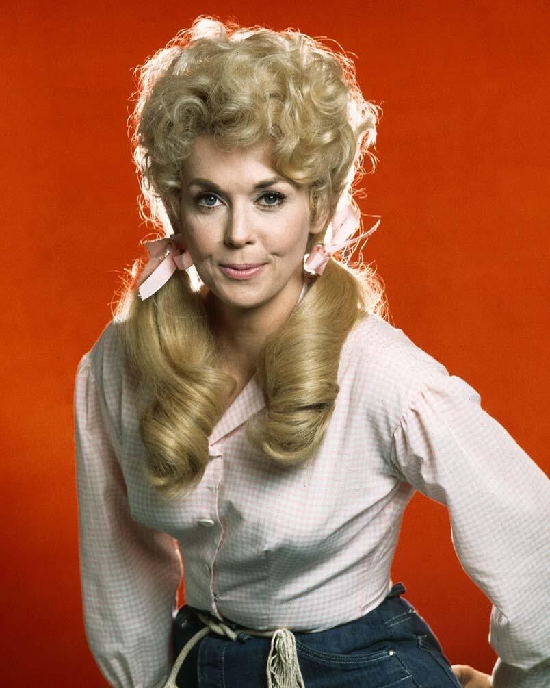 Donna Douglas - Free pics, galleries & more at Babepedia