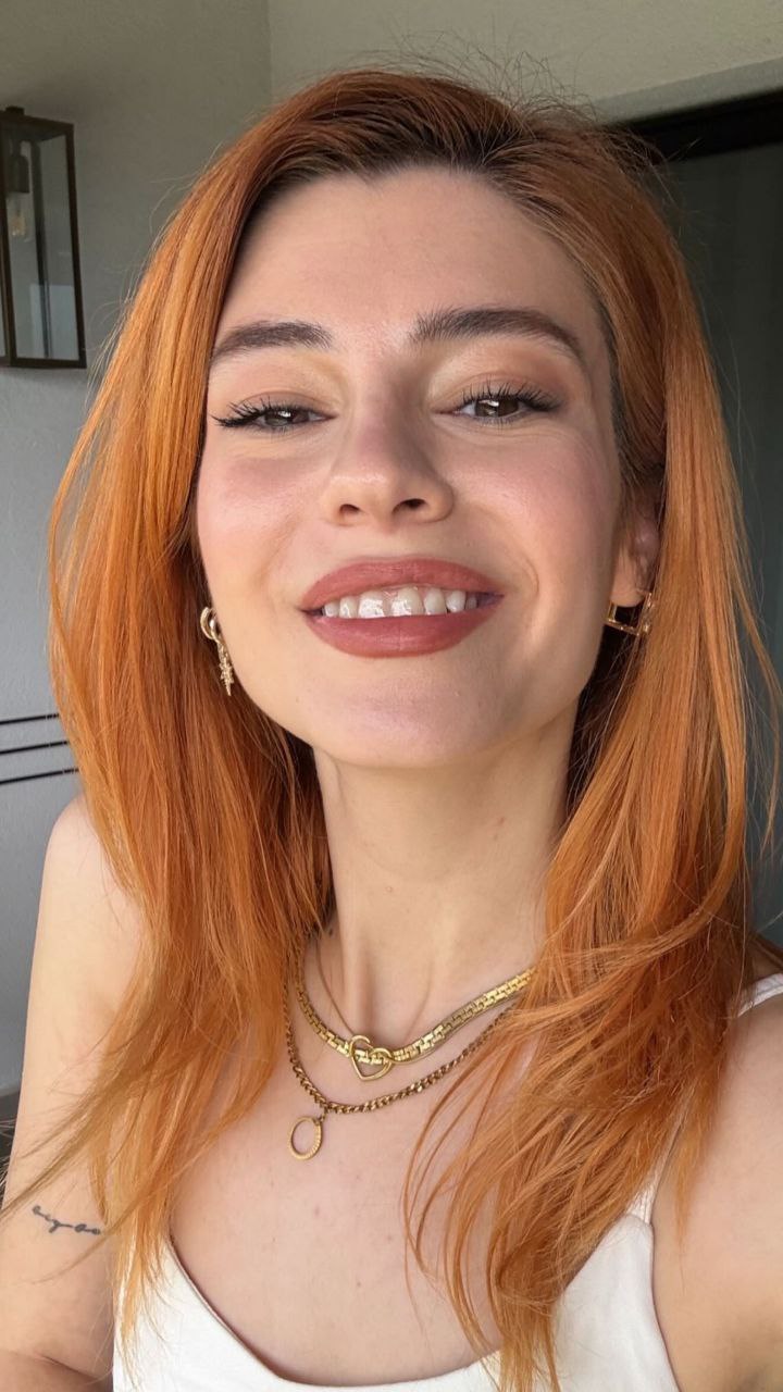 Elif Dogan - Aktorka