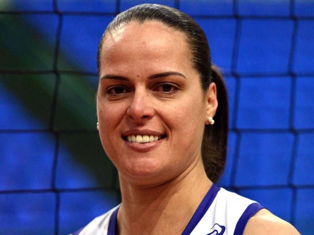 Elisangela Oliveira - Sportsmenka: siatkarka