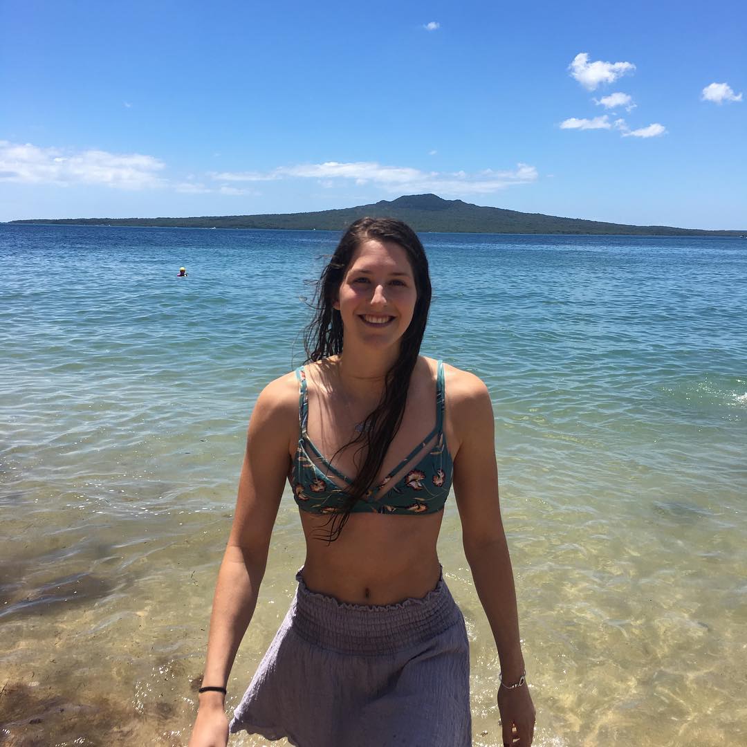 Eliza McCartney - Free pics, galleries & more at Babepedia