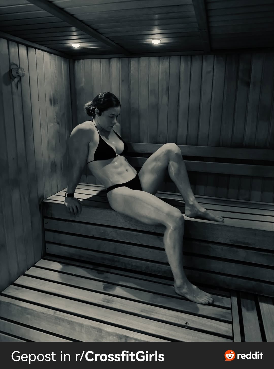 Emily Rolfe - Sportsmenka: zawodniczka crossfit, Sportsmenka: gimnastyczka (była)