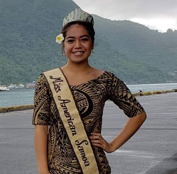 Epifania Petelo - Modelka