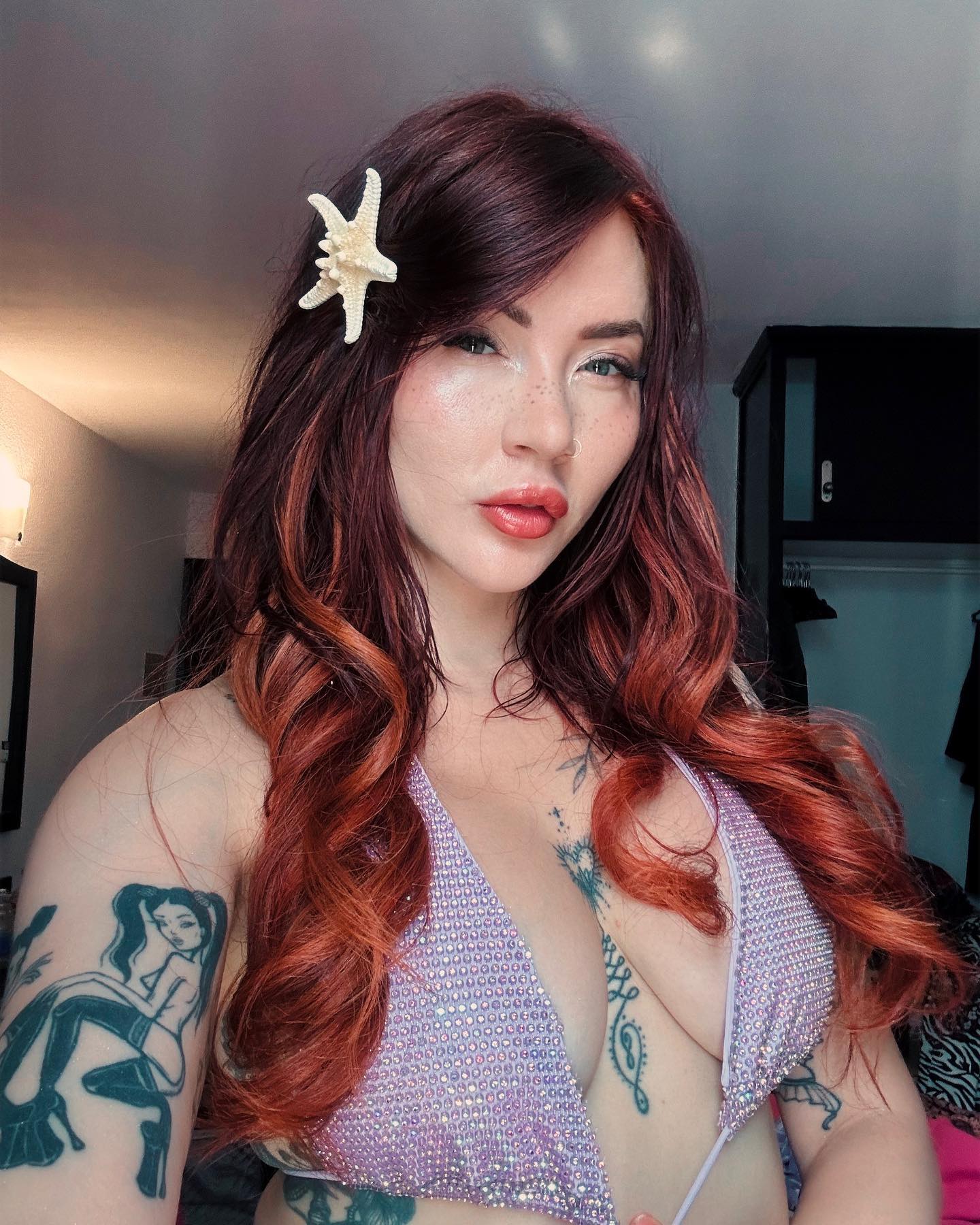Eva Ray - Free nude pics, galleries & more at Babepedia