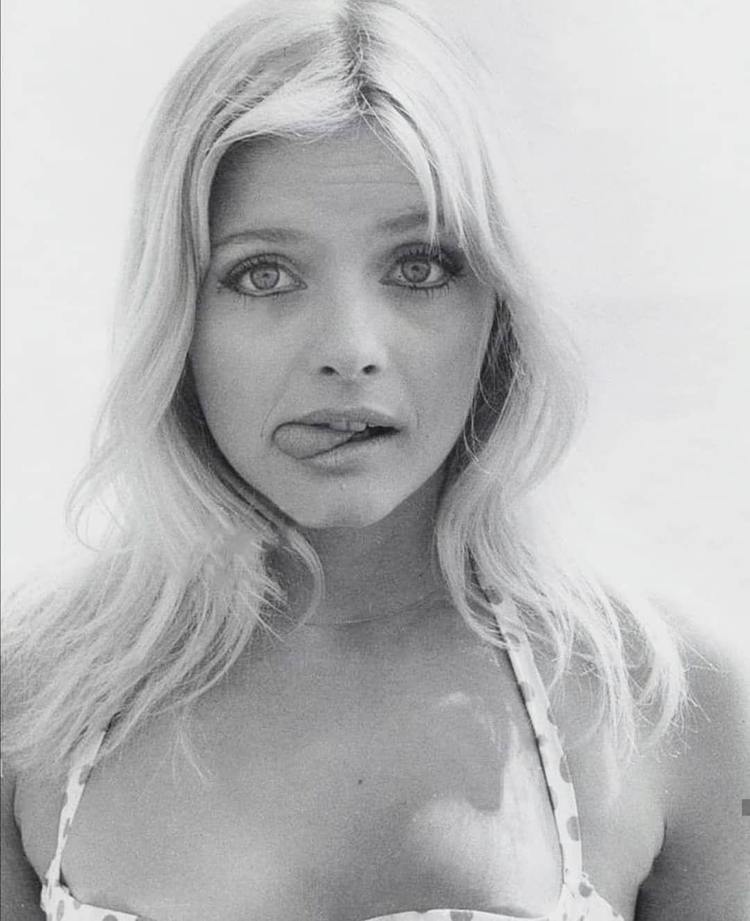Ewa Aulin - Free pics, galleries & more at Babepedia