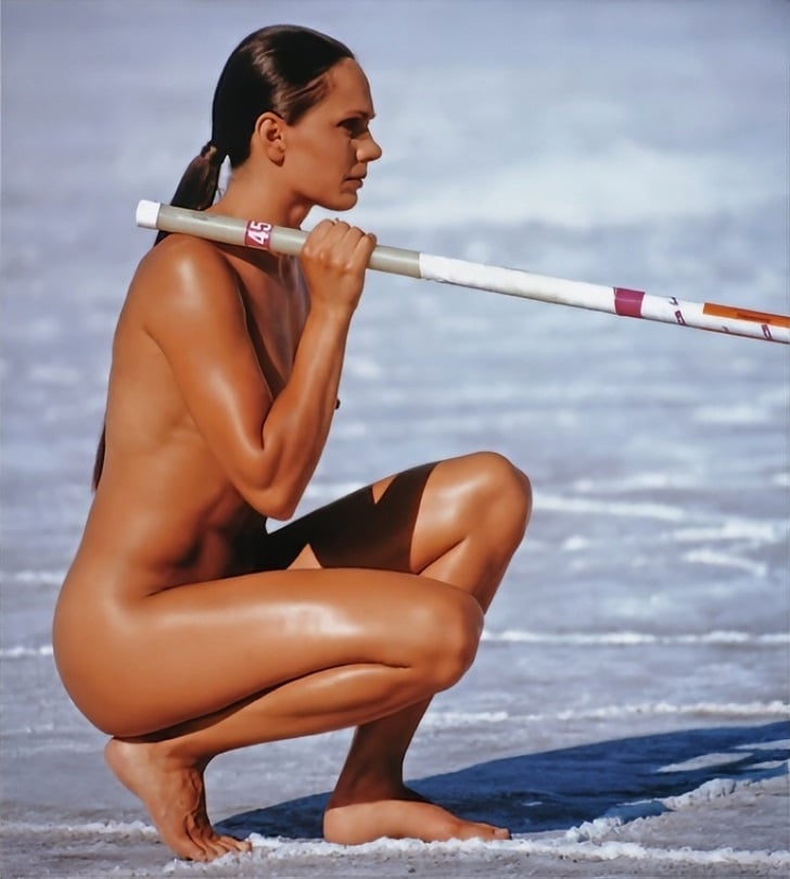 Fanni Juhasz - Modelka, Sportsmenka: lekkoatletka (była)