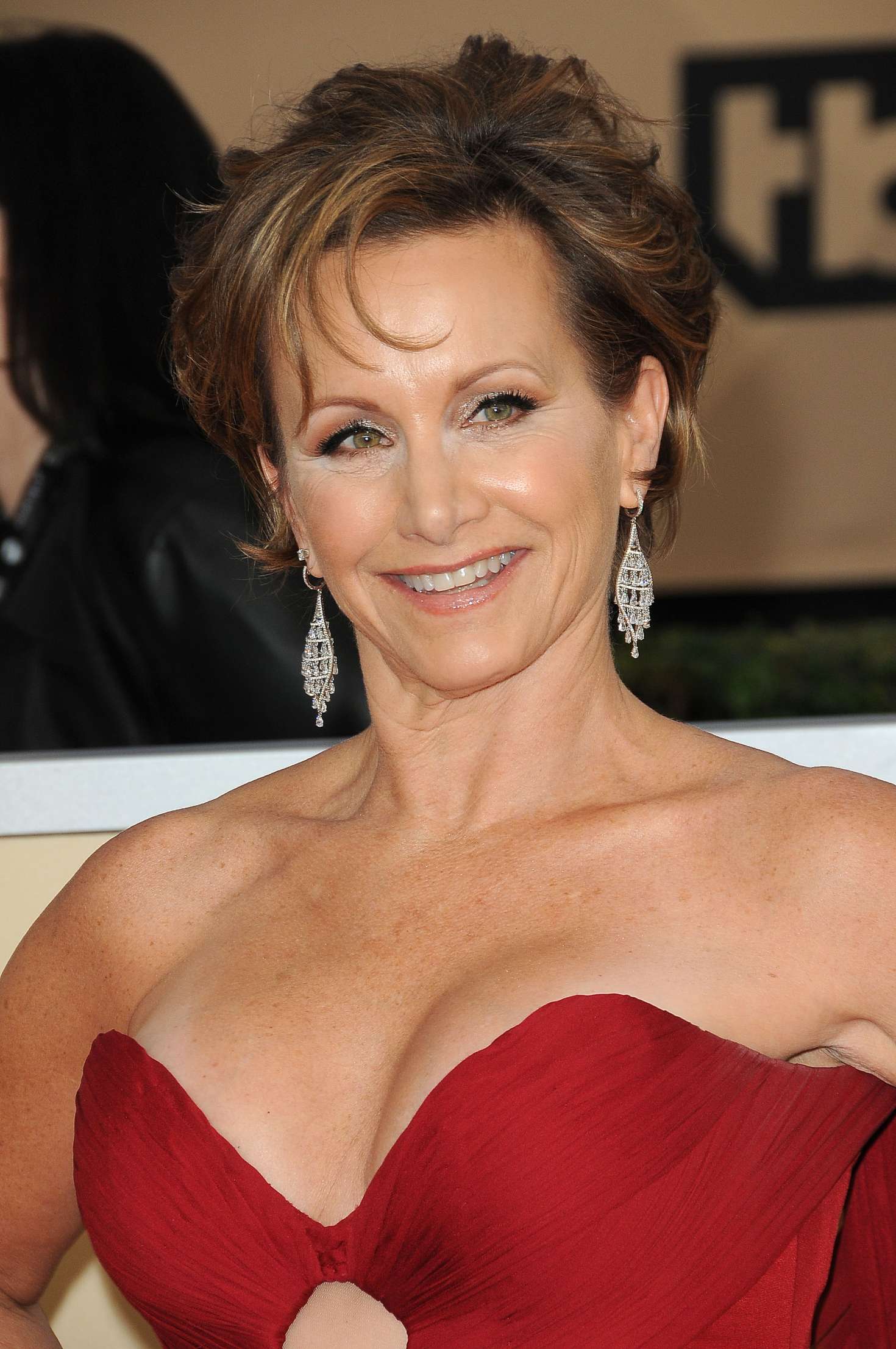 1470px x 2213px - Gabrielle Carteris - Free pics, galleries & more at Babepedia