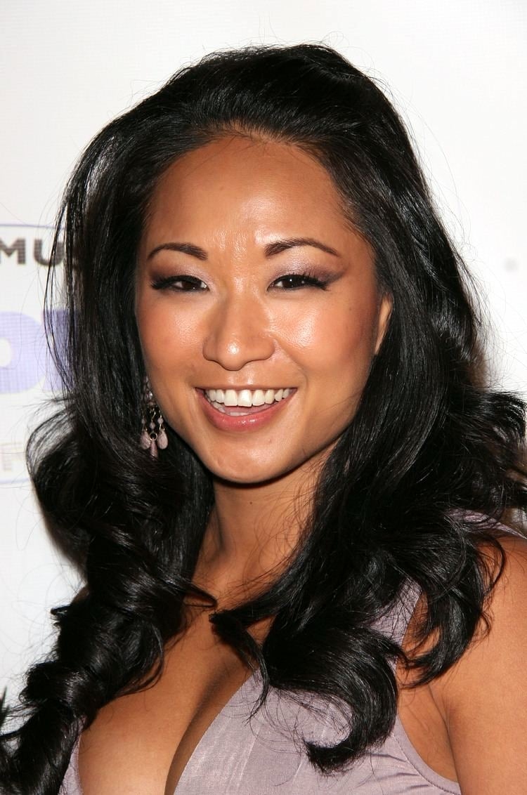 Gail Kim - Free pics, galleries & more at Babepedia