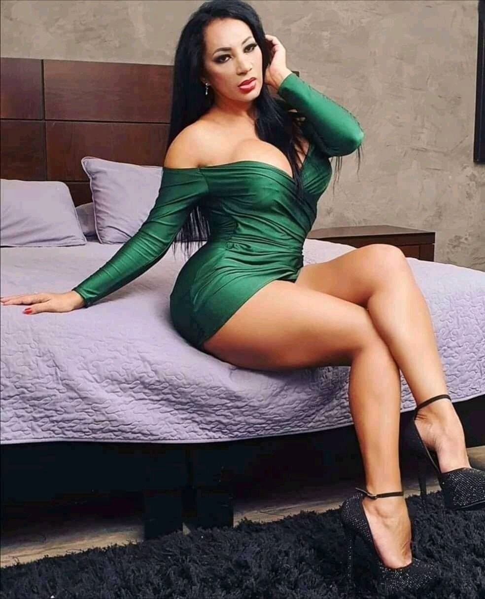 Galidiva - Free pics, galleries & more at Babepedia