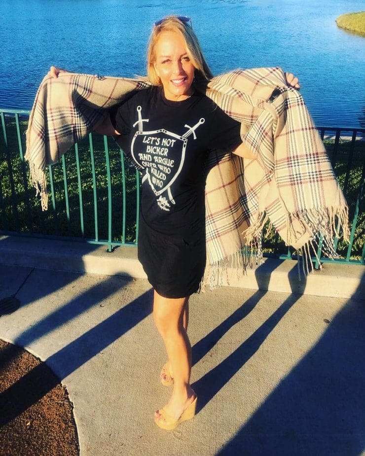 Gina Loudon - Wpływowy