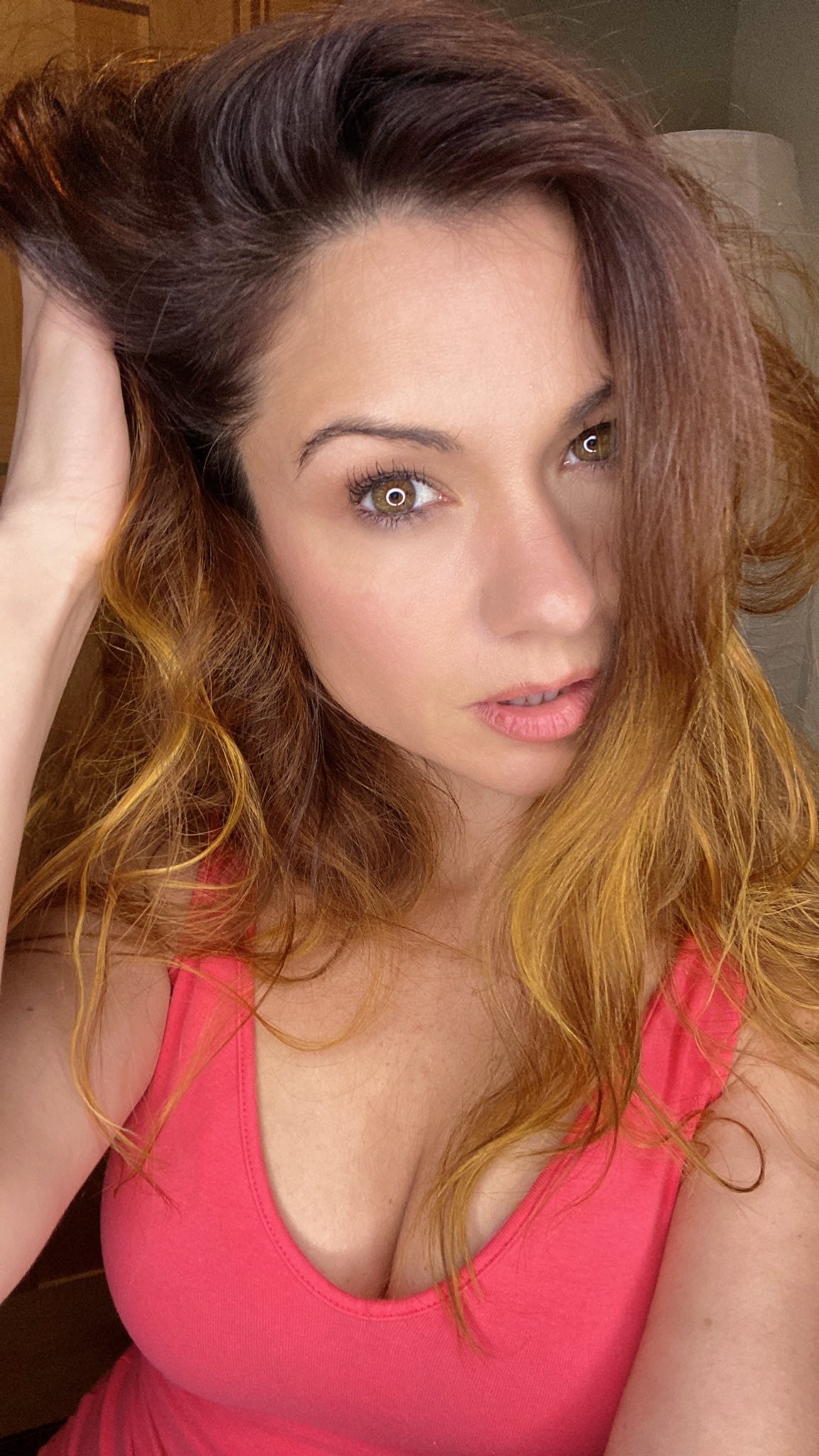 Ginny Weasley sexy from knee to tits - winter nude masturbation photo