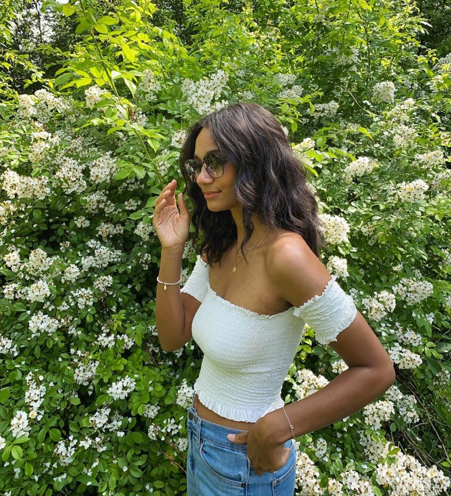 Greta onieogou tits