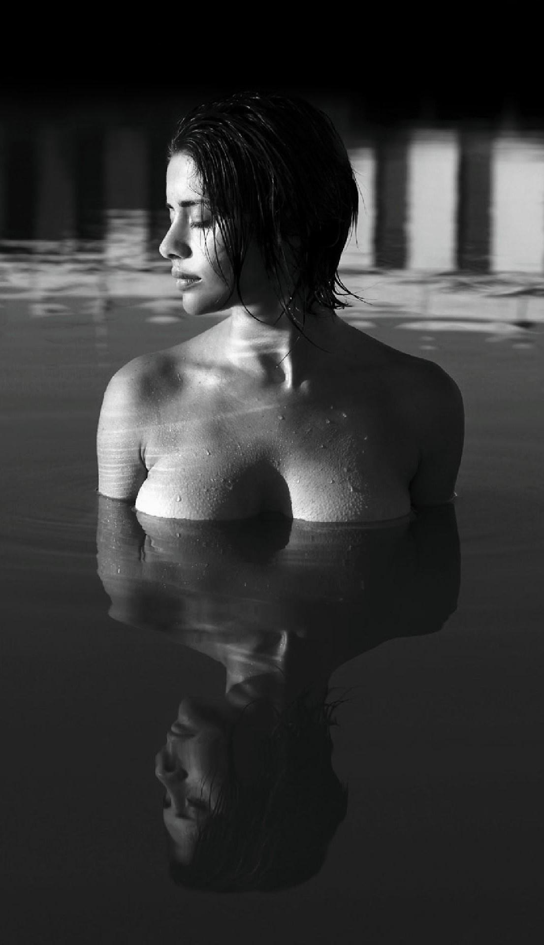 Greta Scarano - Free pics, galleries & more at Babepedia