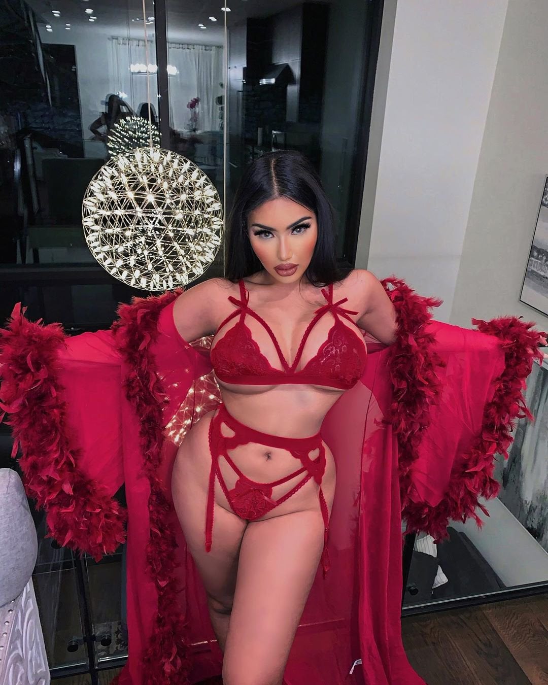 Gul Bahari - Free sexy pics, galleries & more at Babepedia