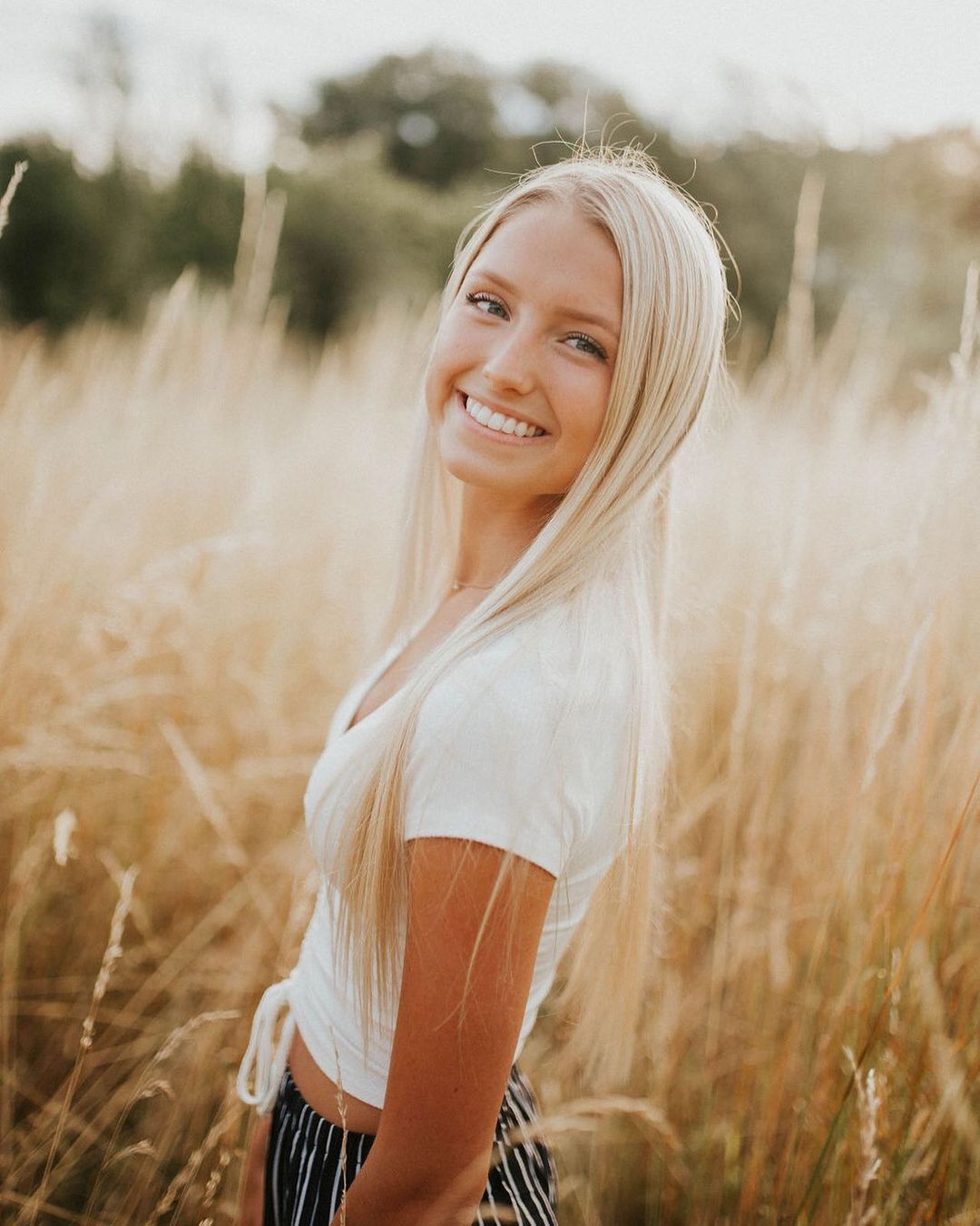 Hailey Tucker - Free pics, galleries & more at Babepedia
