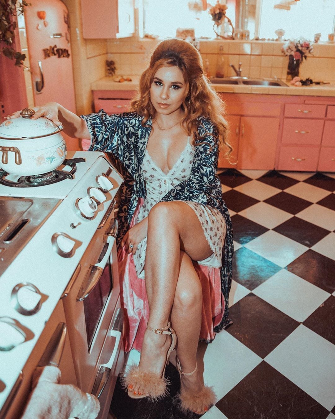 Haley Reinhart - Free pics, galleries & more at Babepedia