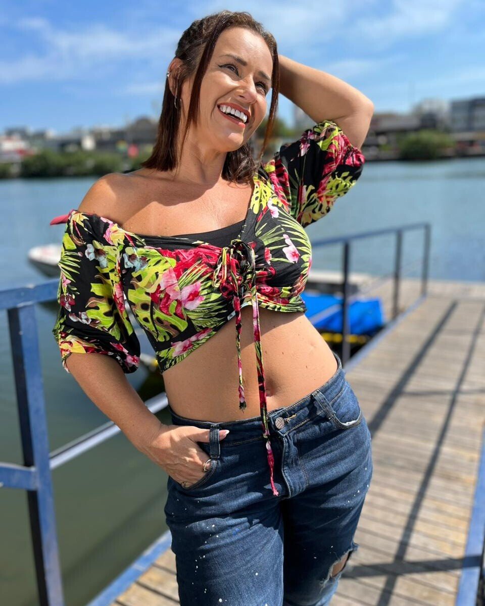 Haline Rosemberg - Free pics, galleries & more at Babepedia