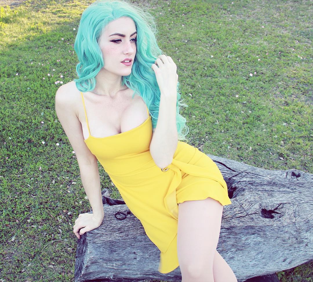 Hillary Nicole Pokket - Free pics, galleries & more at Babepedia