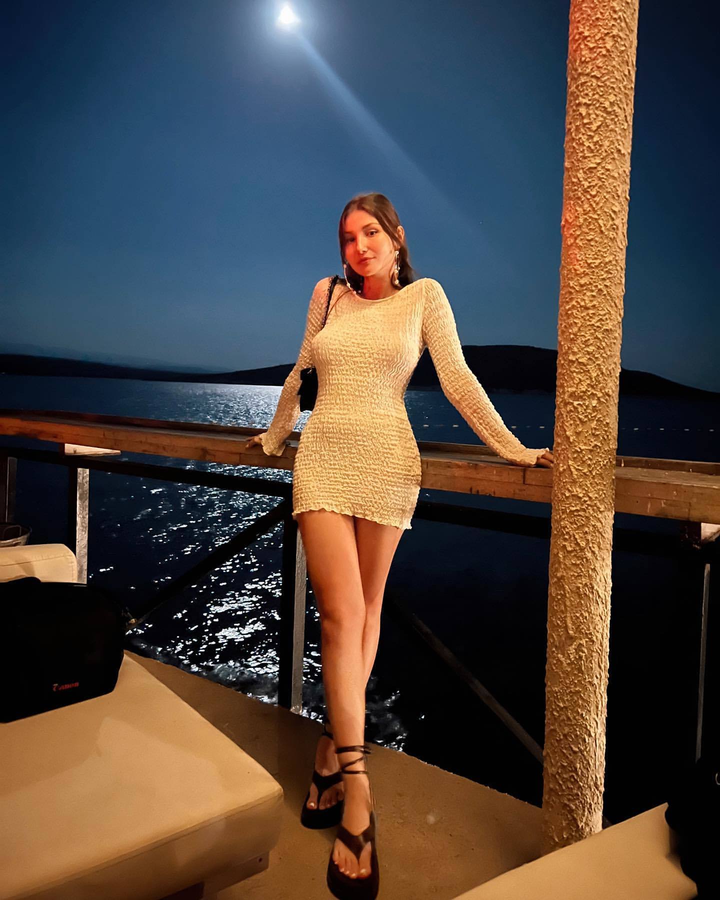 her exquisite detail