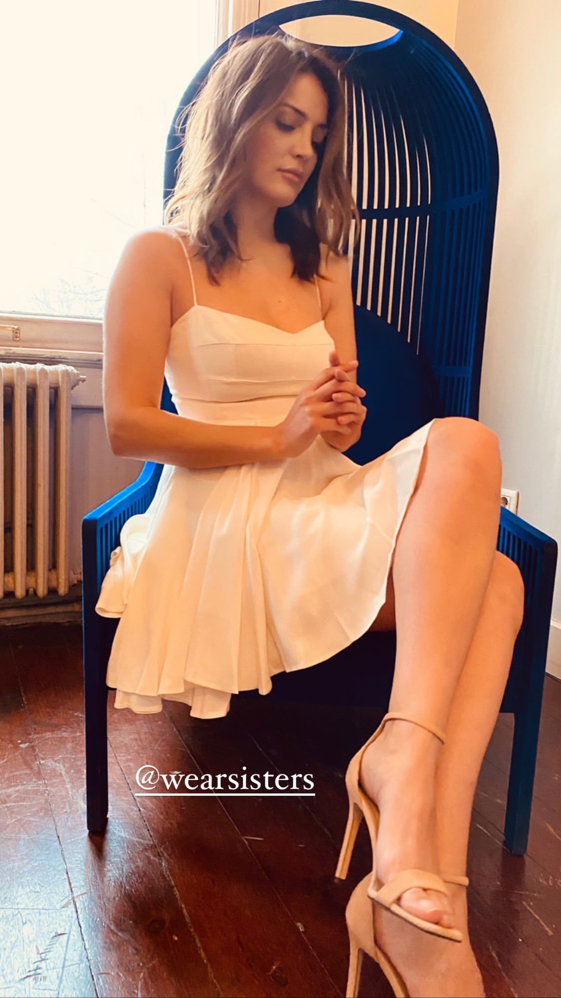 Irem Sak - Free pics, galleries & more at Babepedia